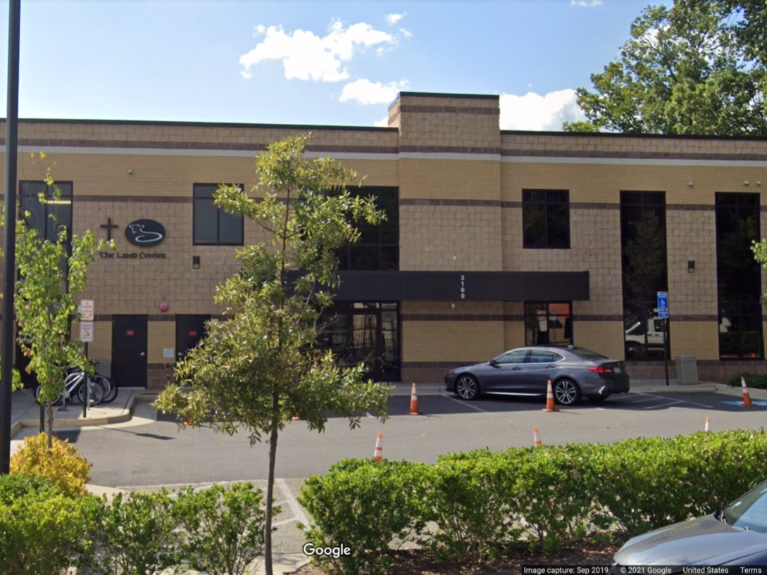 Fairfax City Police responded on Friday to an assault at the Lamb Center, a homeless day shelter located in the city.