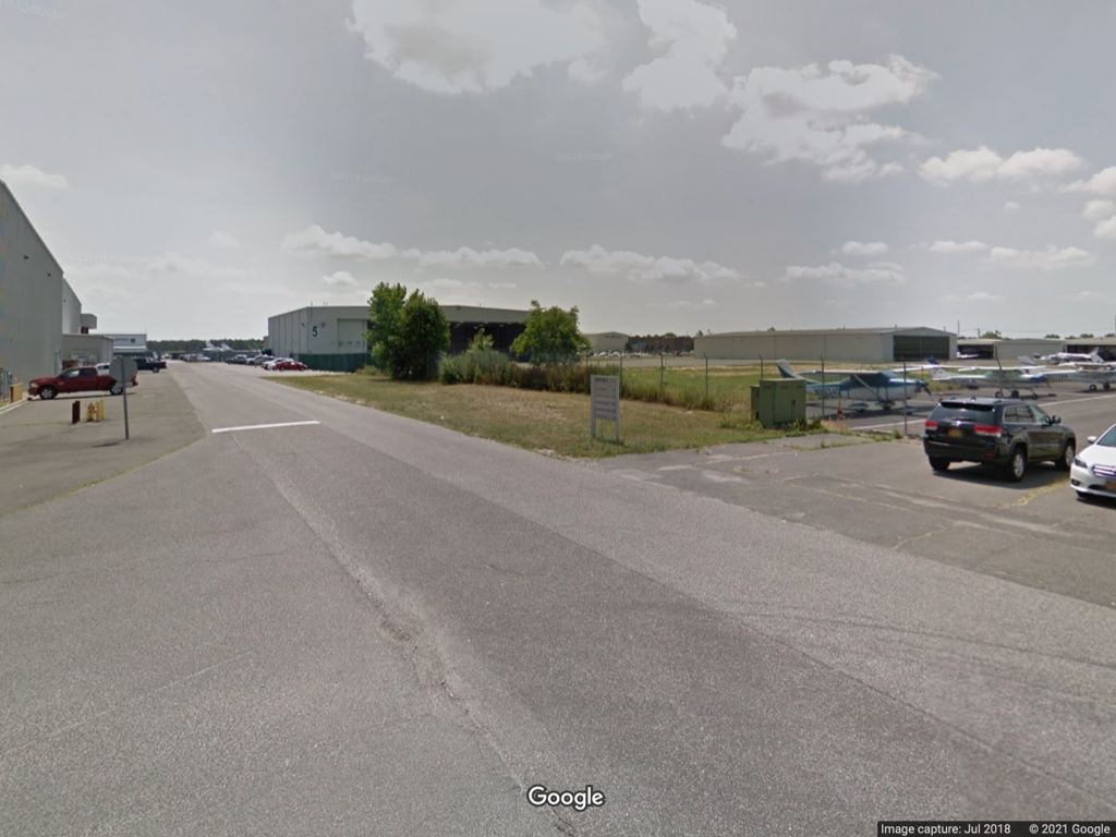 Farmingdale's Republic Airport Gets 148,000 Federal Grant