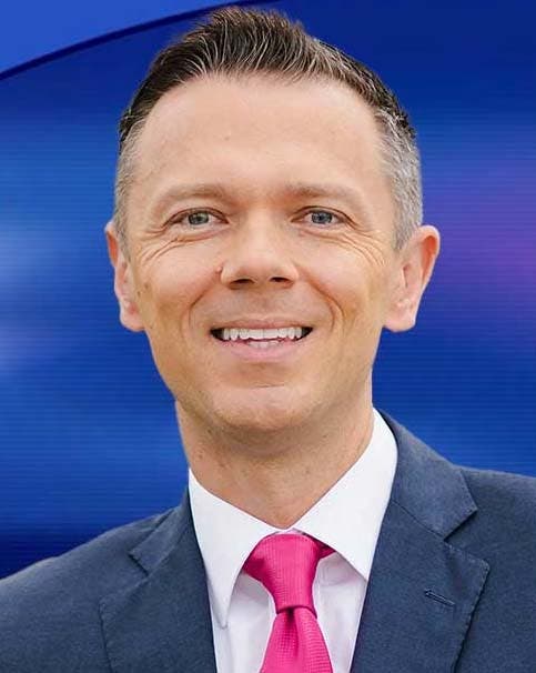"There She Blows! Hurricanes of 2004"  Meteorologist Greg Dee