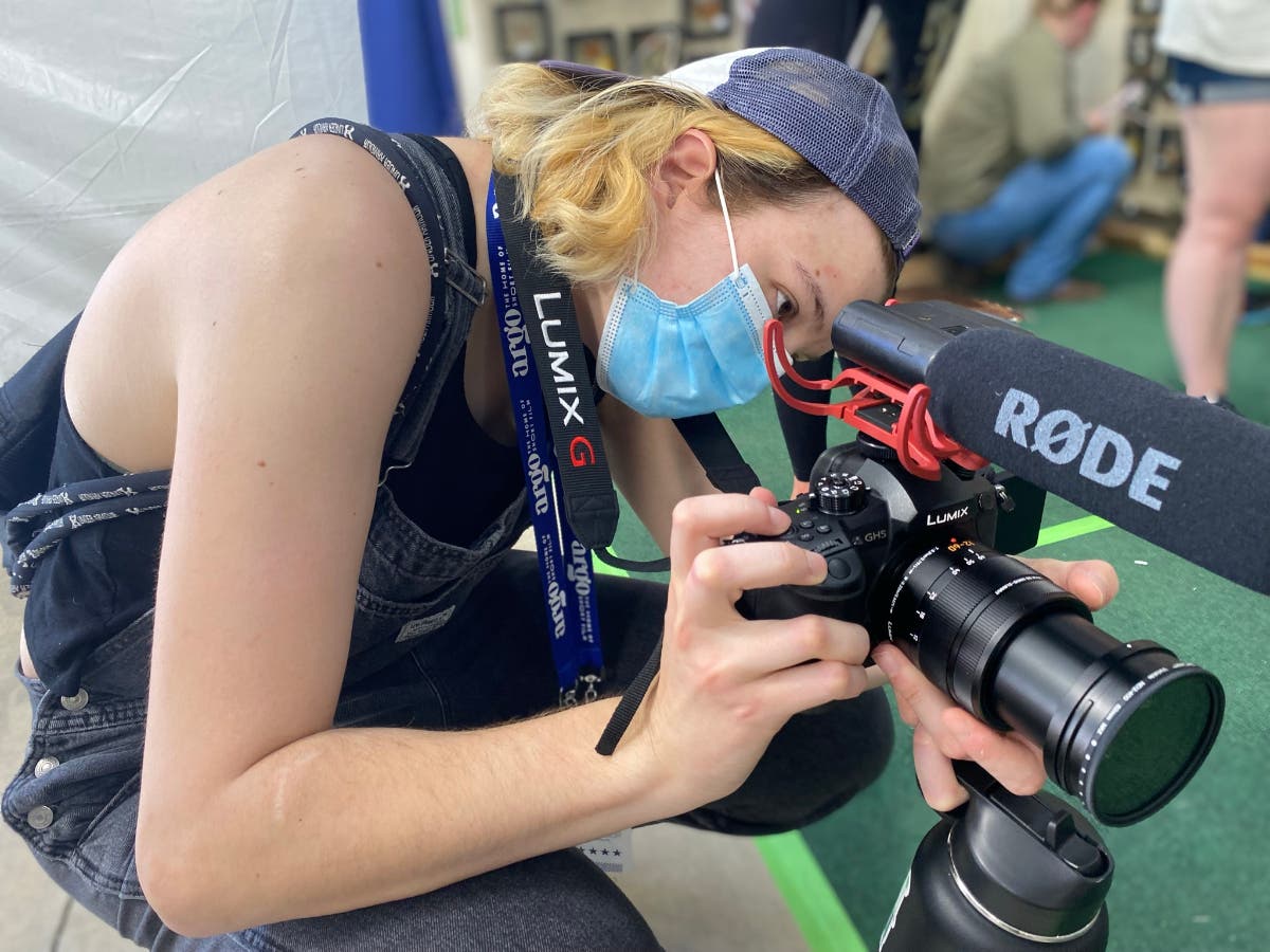 News small post card thumbnail