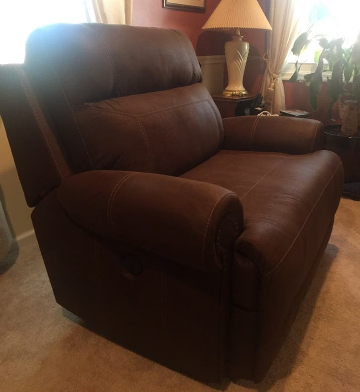 Living room/ family room furniture Bowie, MD Patch