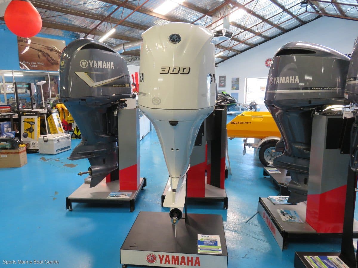 Discount offer:Outboard/Inboard Motor engine,Trailers,Minn Kota