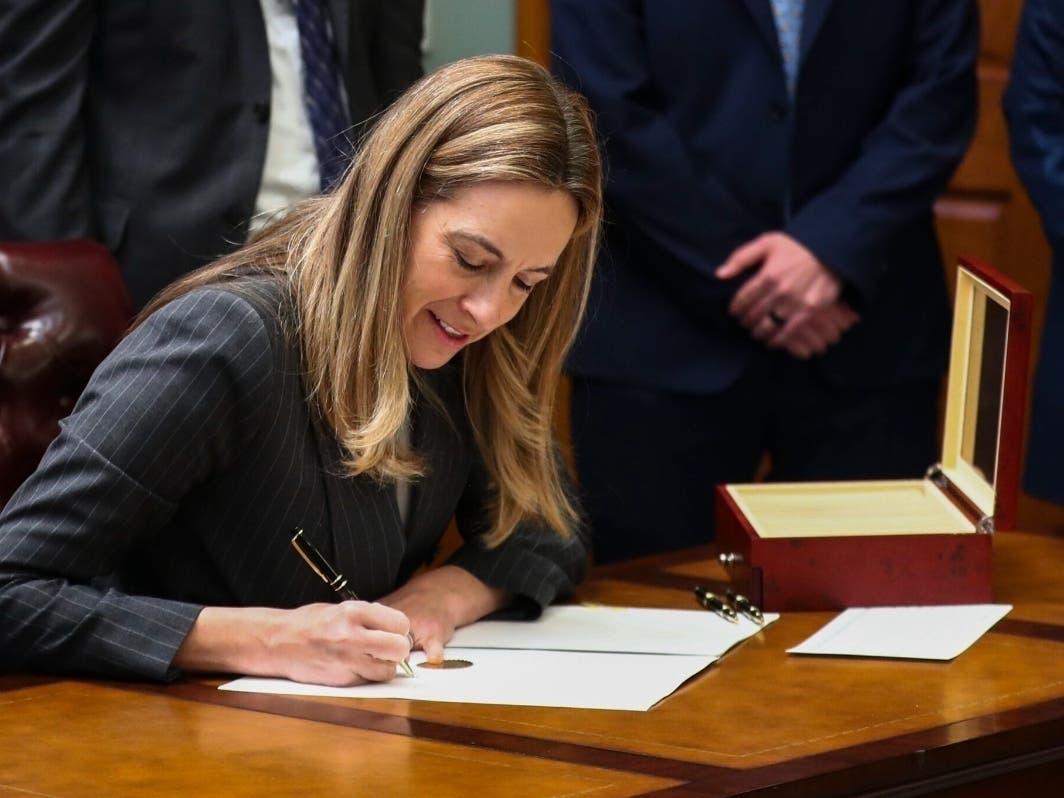 A bill signed by Gov. Mikie Sherrill on Friday seeks to expand access to microtransit for seniors and disabled residents statewide.