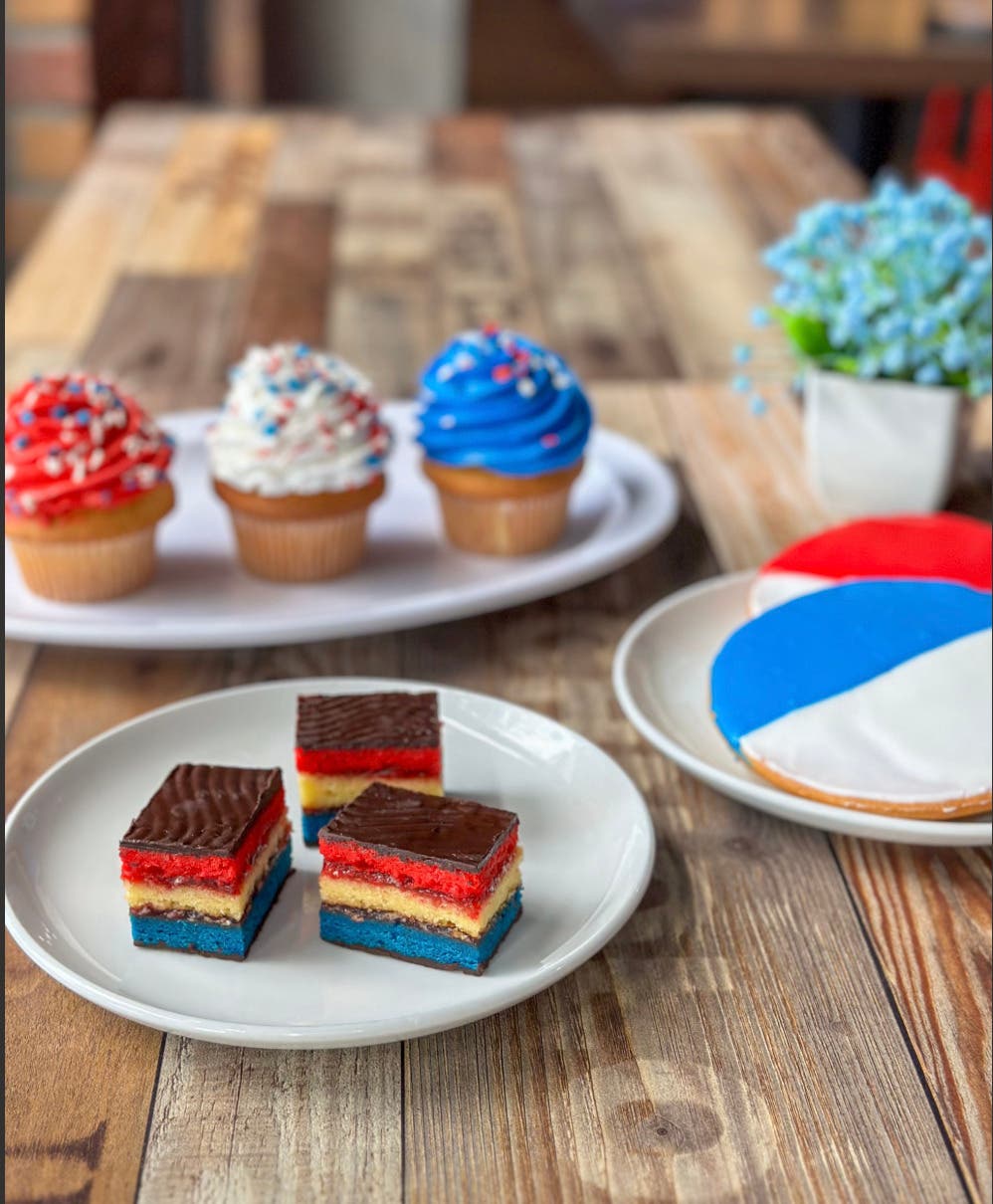 Celebrate Independence Day at Chompie’s with Patriotic Treats JULY 1-5