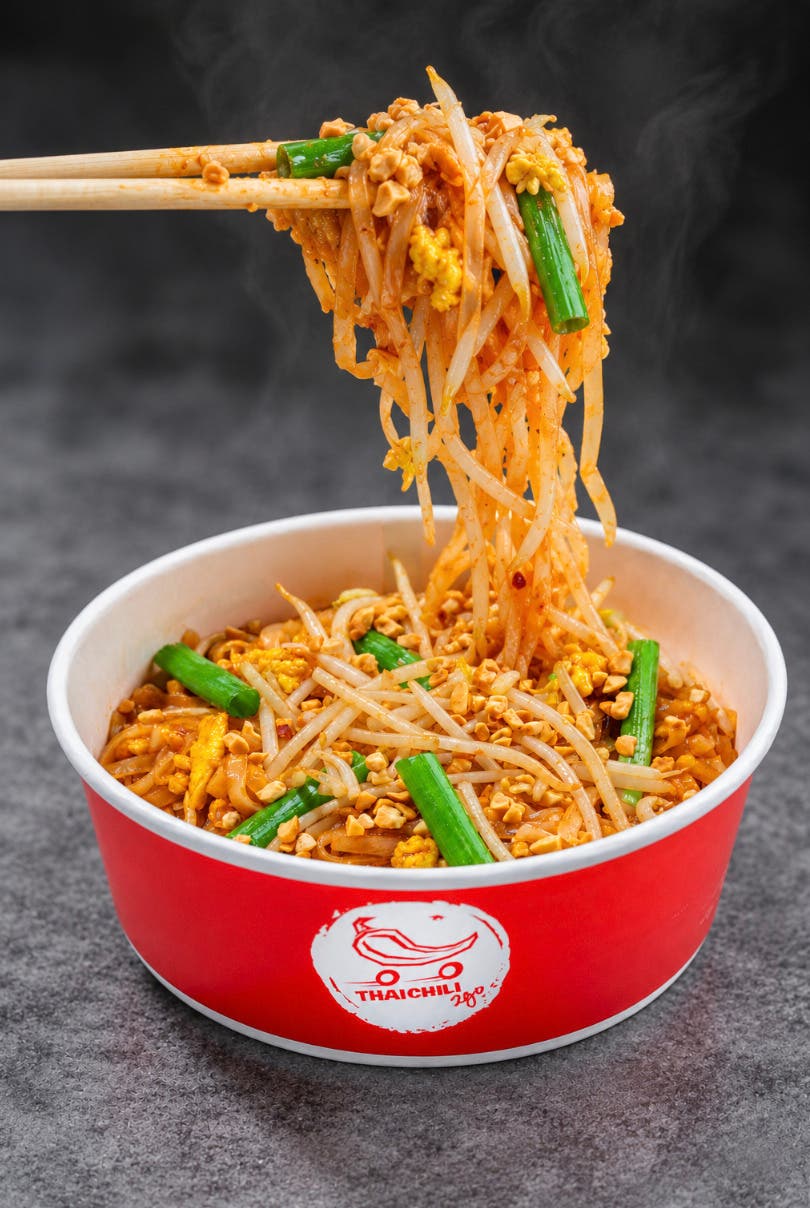 Thai Chili 2go Launches “Pull it Forward” Social Media Contest National Pad Thai Day OCT. 31-NOV. 7