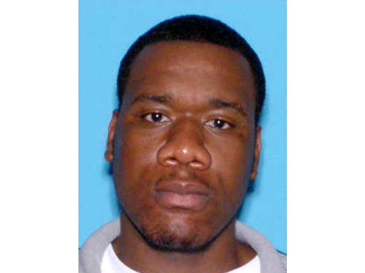 Franklin Township Police​ found a 37-year-old woman with gunshot wounds to her hip and foot outside a hotel on World's Fair Drive early Sunday morning. The suspect was still in the hotel, and police arrested him without incident. 