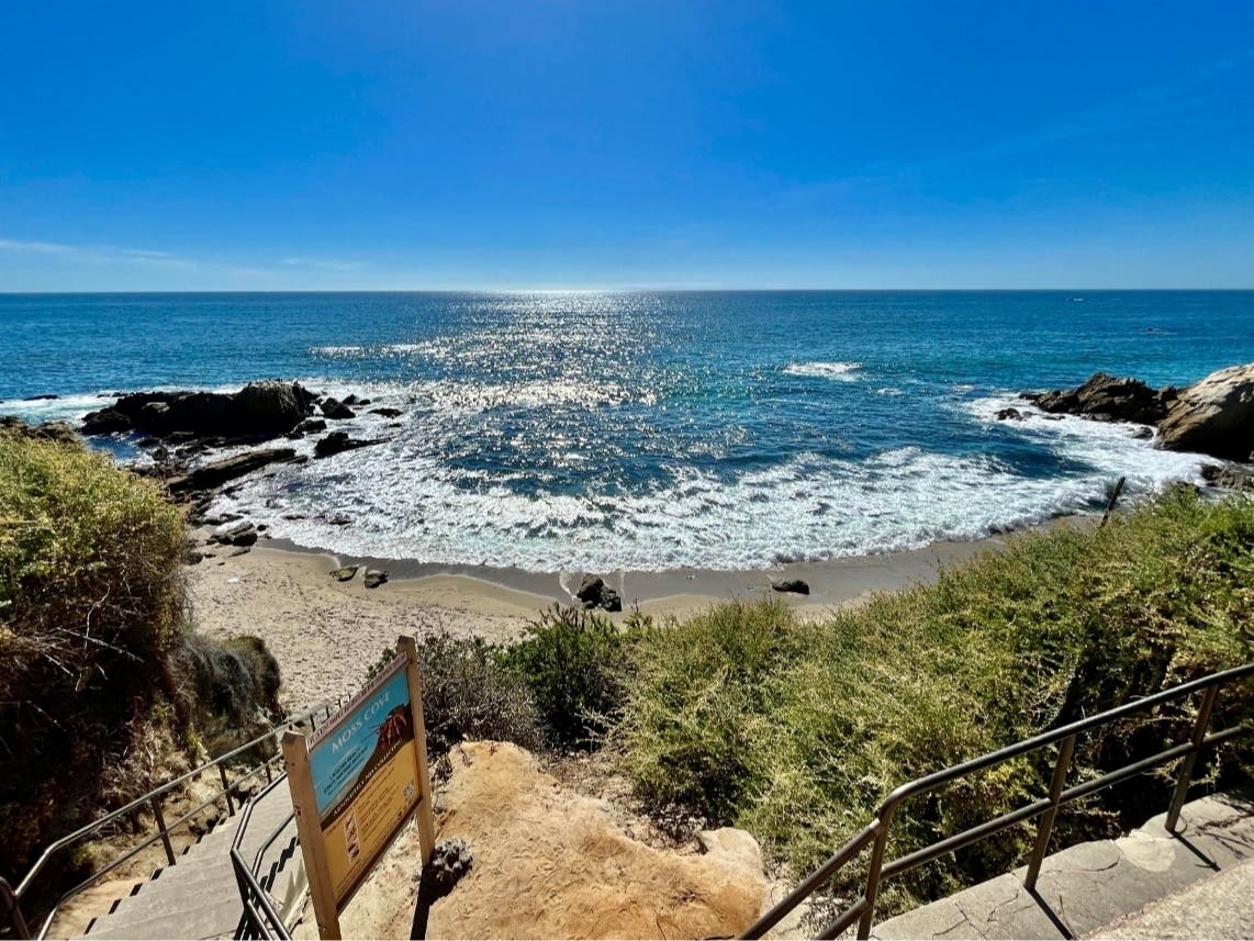 Moss Cove marks the start of South Laguna beaches.