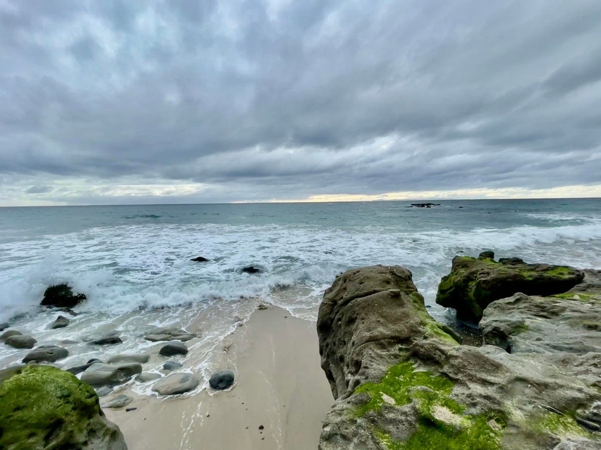 Laguna Beach residents should brace themselves for high surf, lots of rain and chilly temperatures this week.