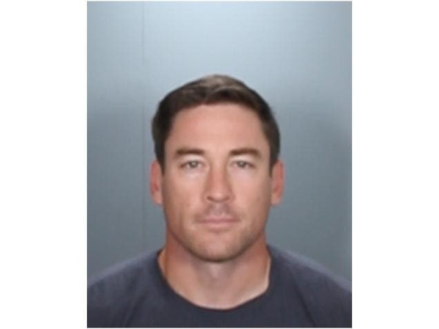 A 34-year-old man was arrested Tuesday for peeping and prowling in the City of San Clemente, authorities said Wednesday. 