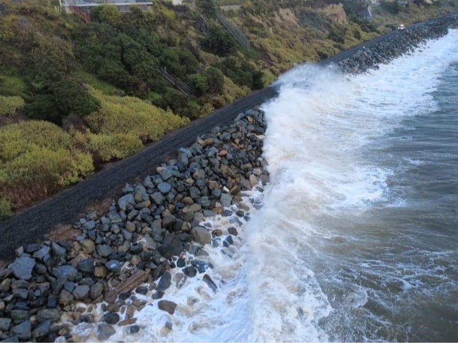 The resumed service comes after transportation officials shut down rail service in San Clemente due to powerful tides last week.