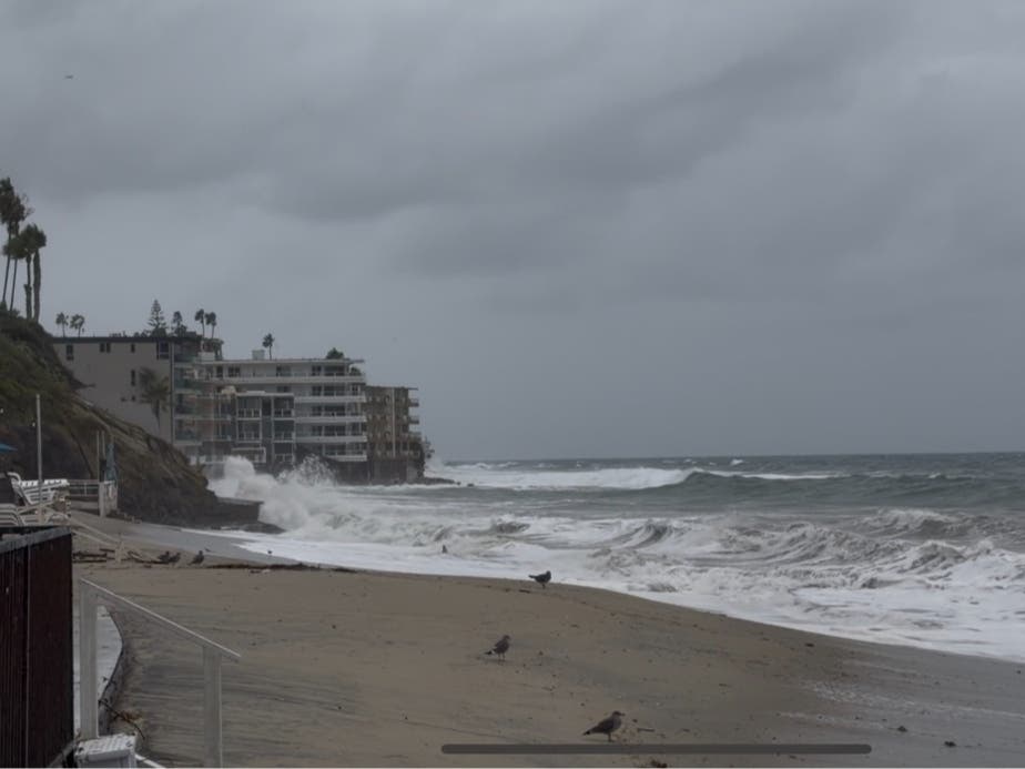 BeefsTV shared footage of surfer Kalani Robb catching king tide backwash waves near Surf & Sand Resort, a luxury oceanfront hotel in Laguna Beach, this past week.