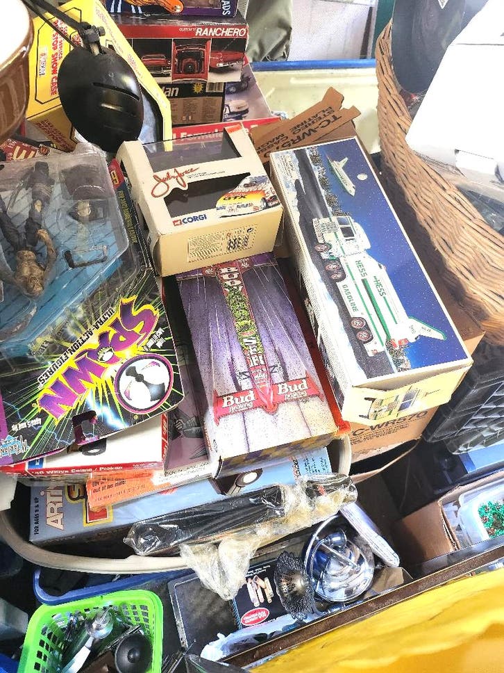 Oct 19 GARAGE SALE SAT OCT 19th LOADED! Bayside, NY Patch
