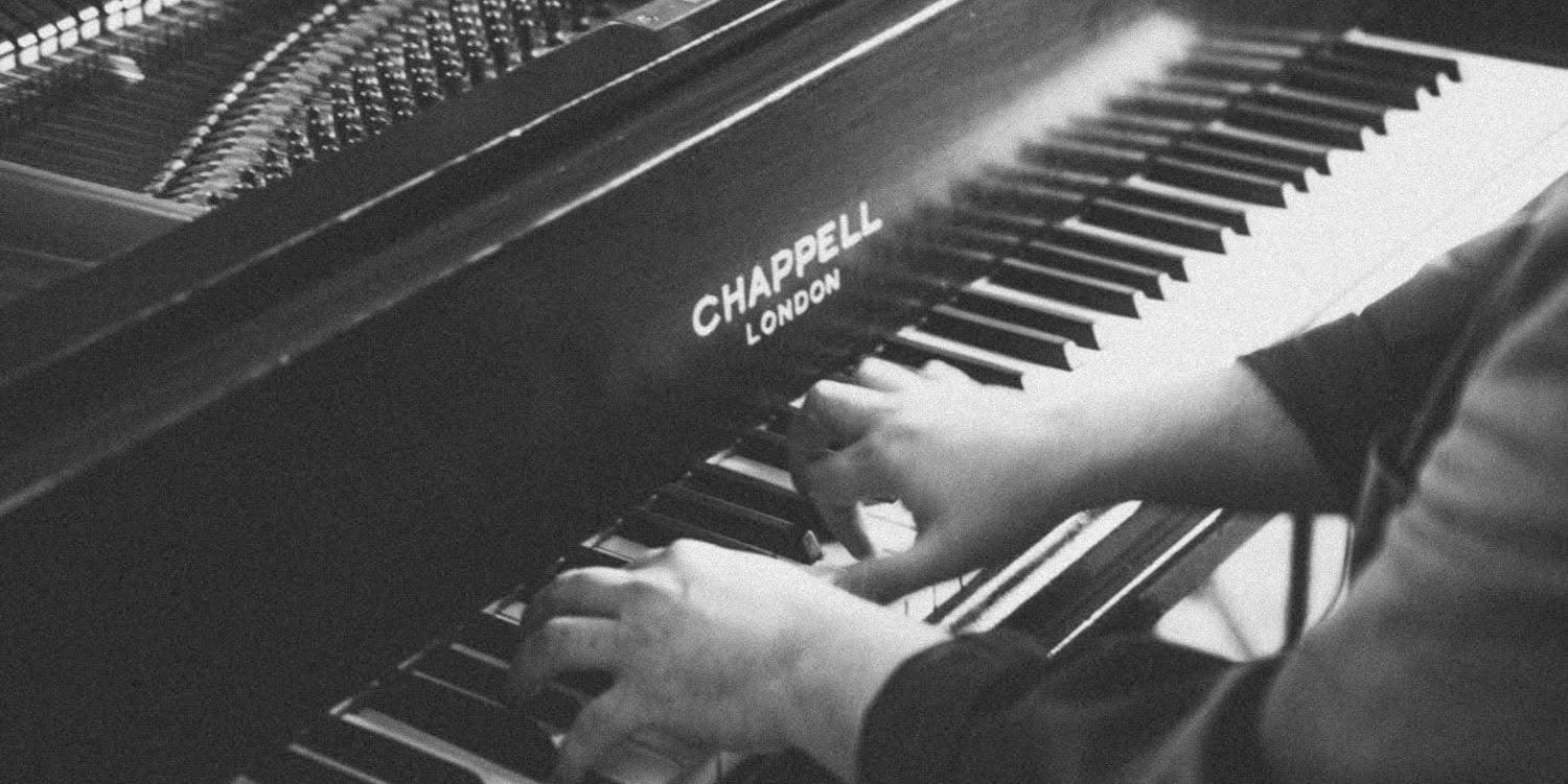 Beth Wilson Pianist