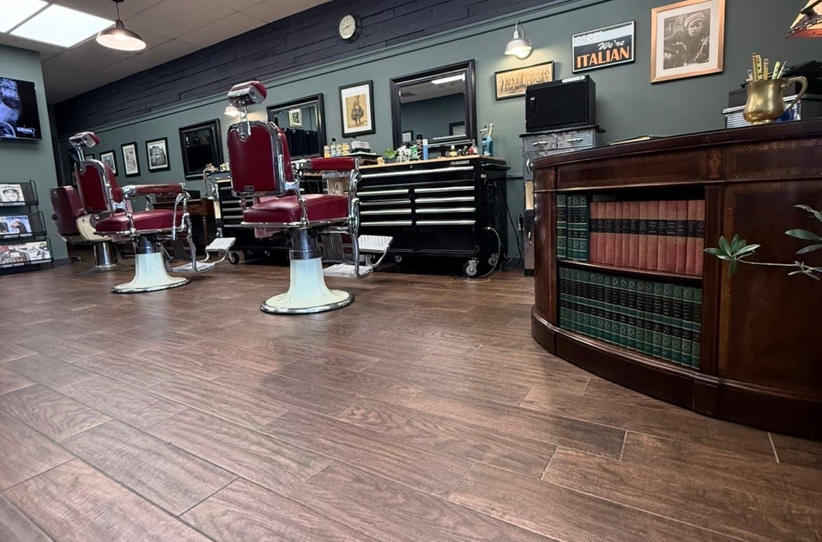 New Classic Barber Shop in South Windsor the Oxford Barber Shop!!!!!