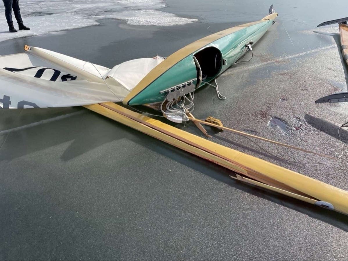 An Independence Township man died Sunday after police said he crashed an iceboat on Pontiac Lake​ in White Lake Township​.
