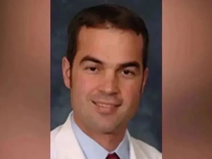 Devon Hoover was a certified neurosurgeon at Ascension St. John and specialized in neck and back disorders.