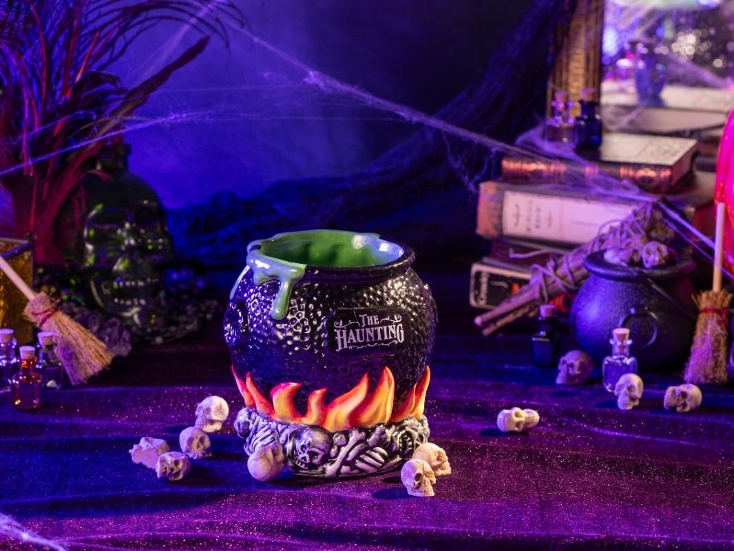 The Haunting at The Oakland is now open in Ferndale.
