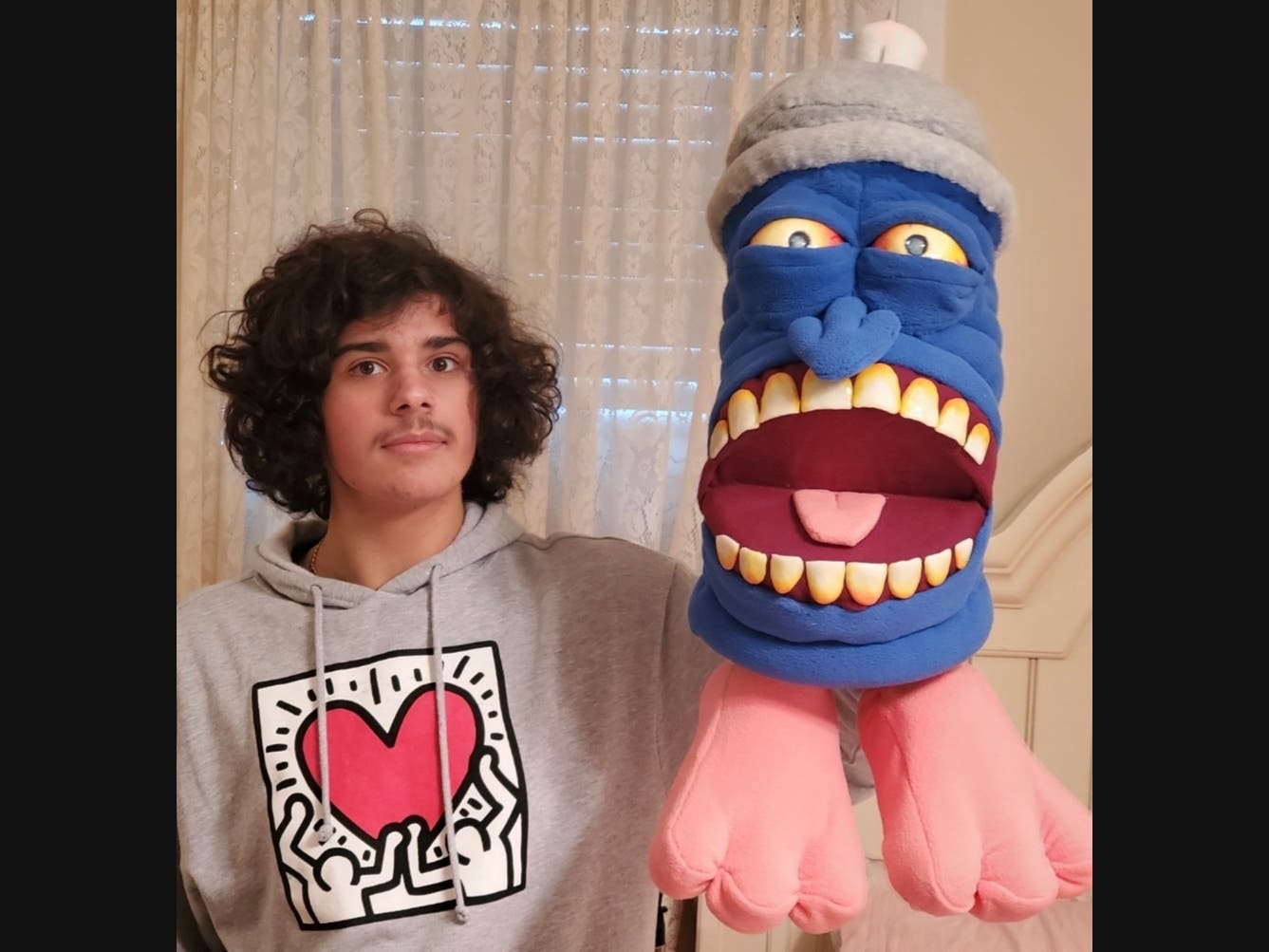 News small post card thumbnail