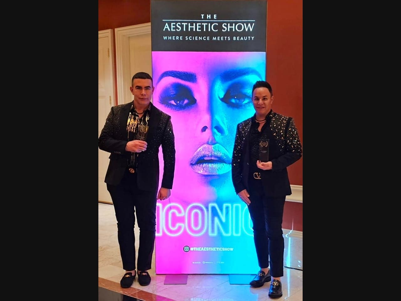 News small post card thumbnail