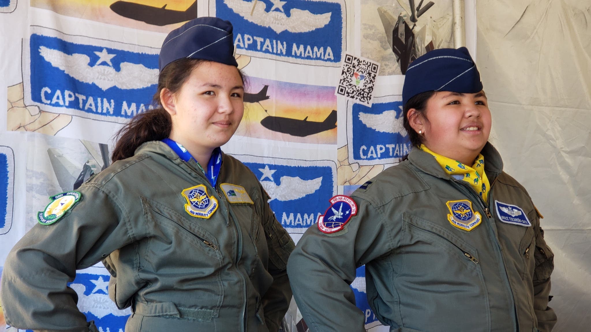 Captain Mama Visits Open Cockpit Day