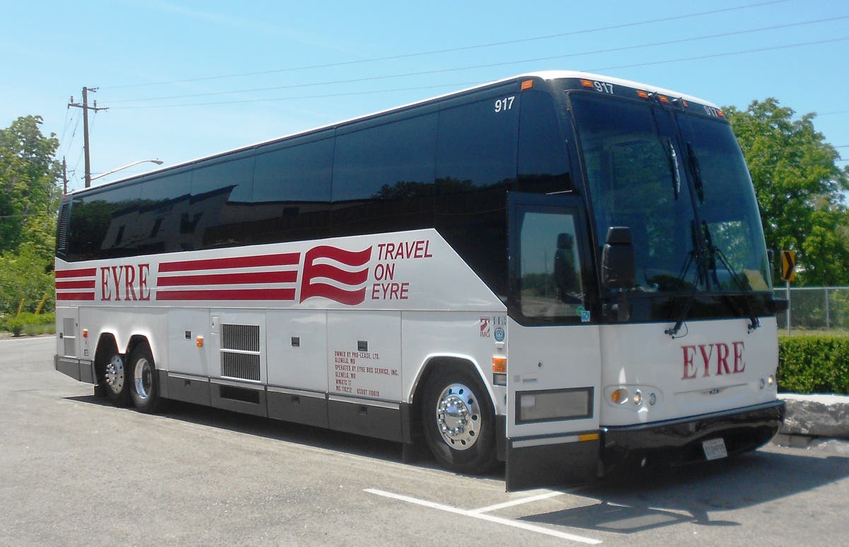 Eyre Bus Tours