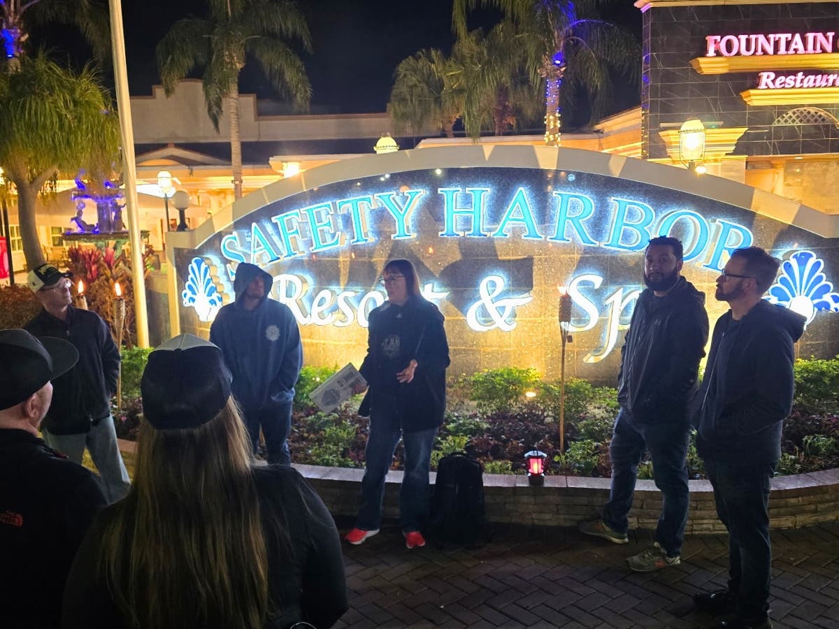 Safety Harbor Ghost Tour: Haunted History & True Crime Walking Experience
