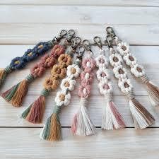 Macramé Flower Keychains