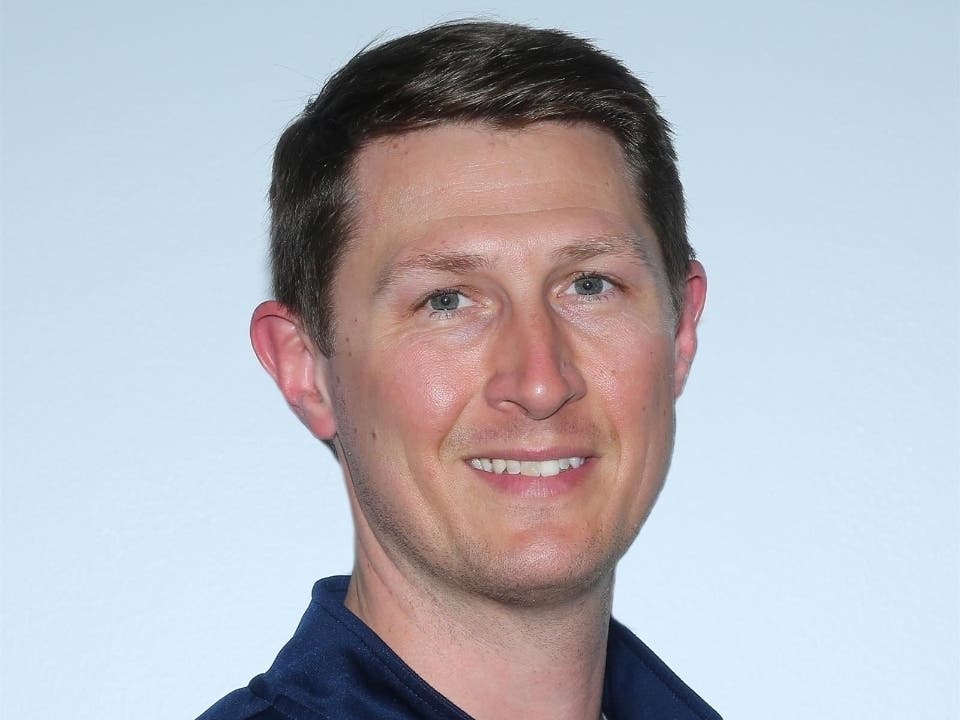 Tom Marsan, a 2000 graduate of Evergreen Park Community High School, has been a member of the EPCHS District 231 board of education since 2019.