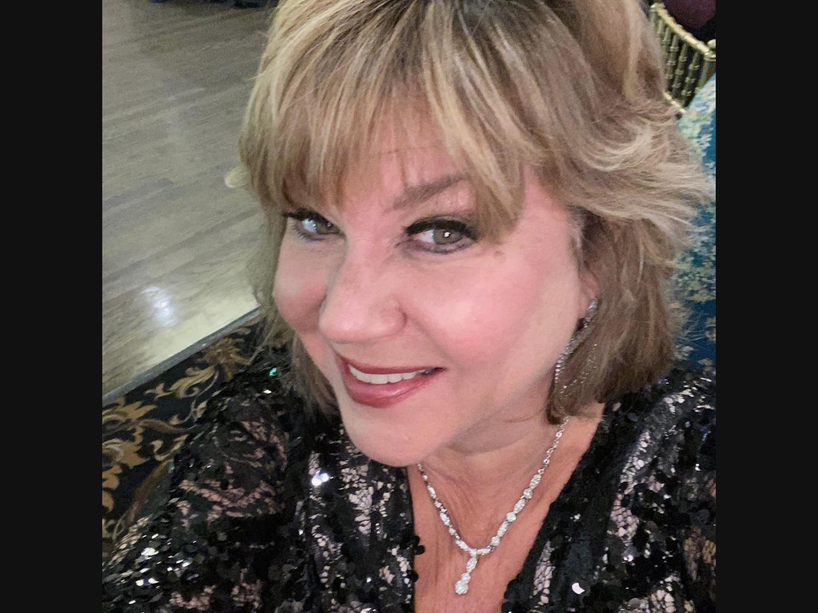 Kimberly Knudsen, EPCHS Class of 1988, is the owner of the Kimberly K Hair Studio located inside the RP Salon and Spa in Palos Heights.