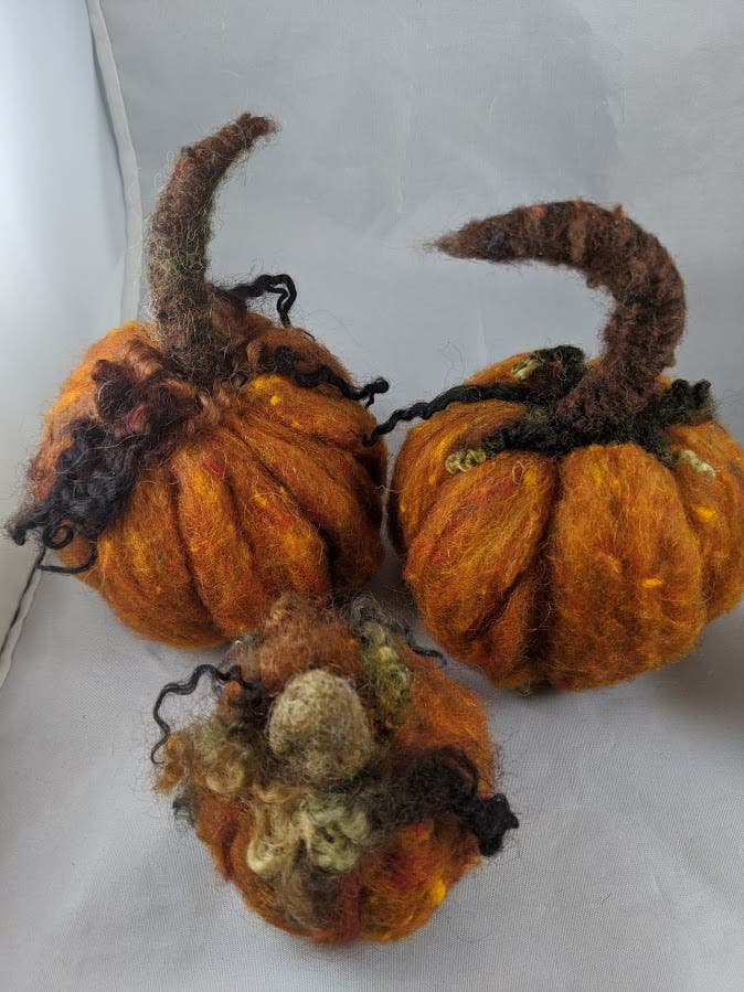 Class--Make a Felted Holiday Pumkin