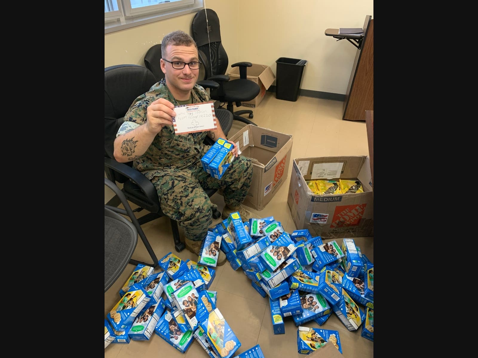 News small post card thumbnail