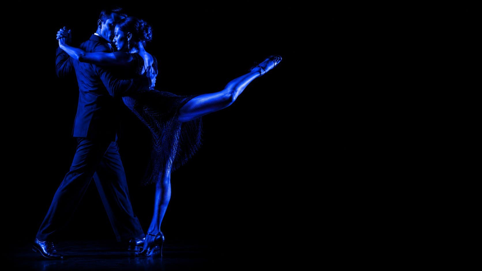 Conversational Tango - Class 5 - Boleo. The Story of the Leg That Didn't Ask for Permission.
