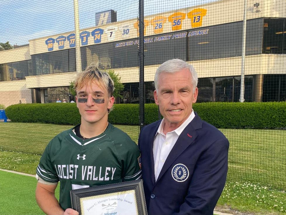 Jack Symanski of Locust Valley High School received the 2026 James C. Metzger Leadership Award from James C. Metzger. 