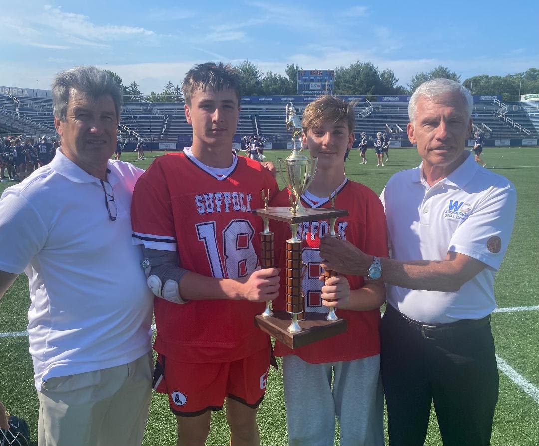 From left: Vincent Sombrotto, MVPs Al Pehanick and James Kalberer, and James C. Metzger/