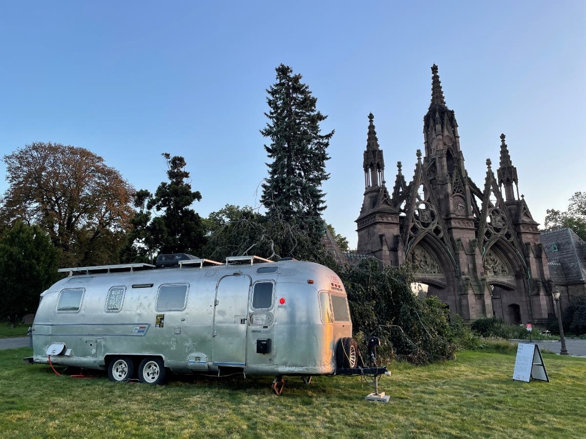 News small post card thumbnail