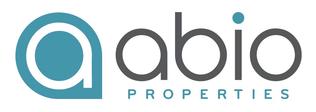 Lana Nemirovsky, Realtor