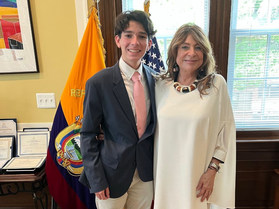 One of the many people Boiskin met on his "travels" was an official with the Ecuador embassy.