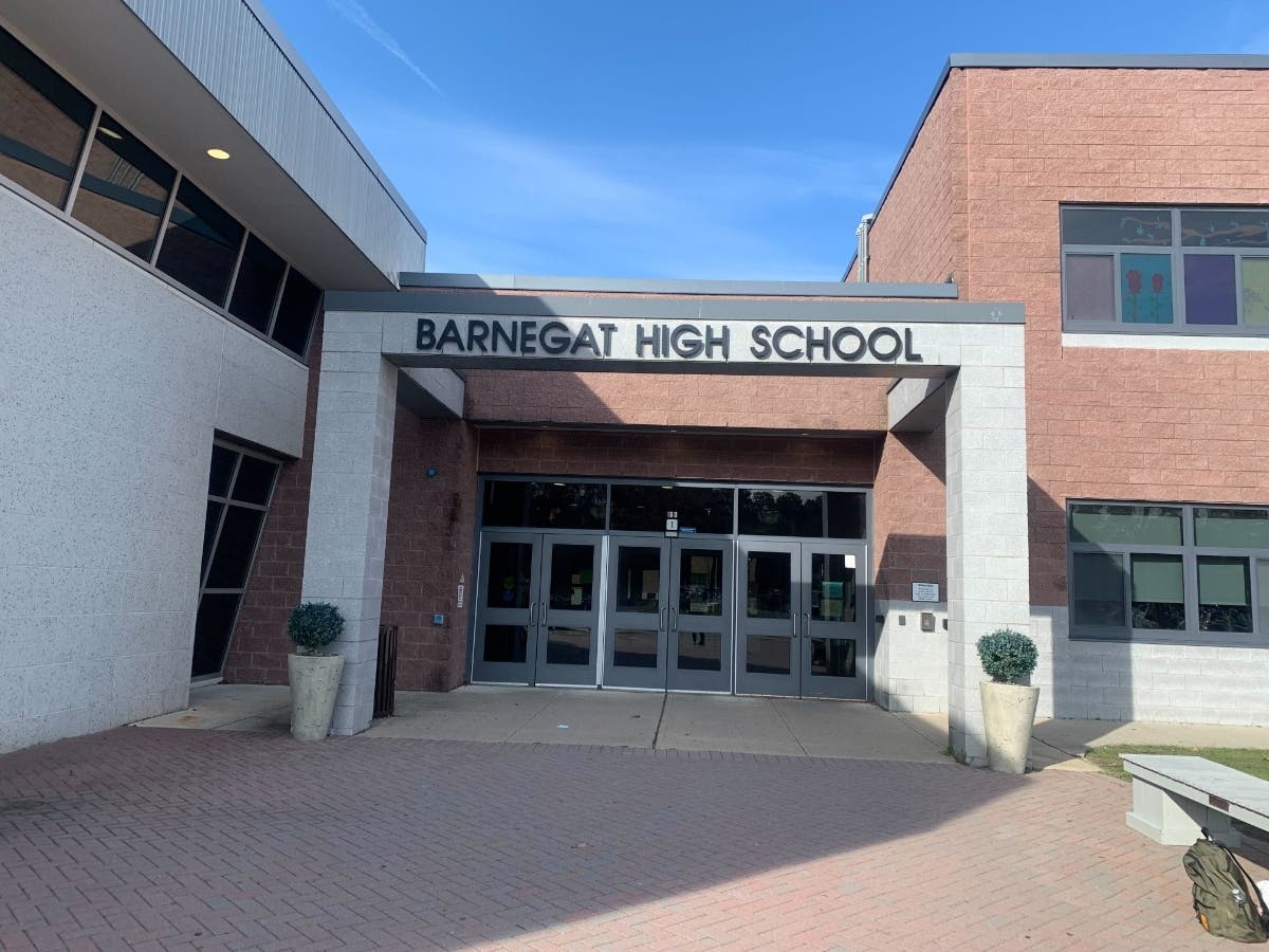 "I no longer feel this board is working toward a common goal," Sea O'Brien, whose term would have ended Dec. 2025, said as he reflected on the past year.