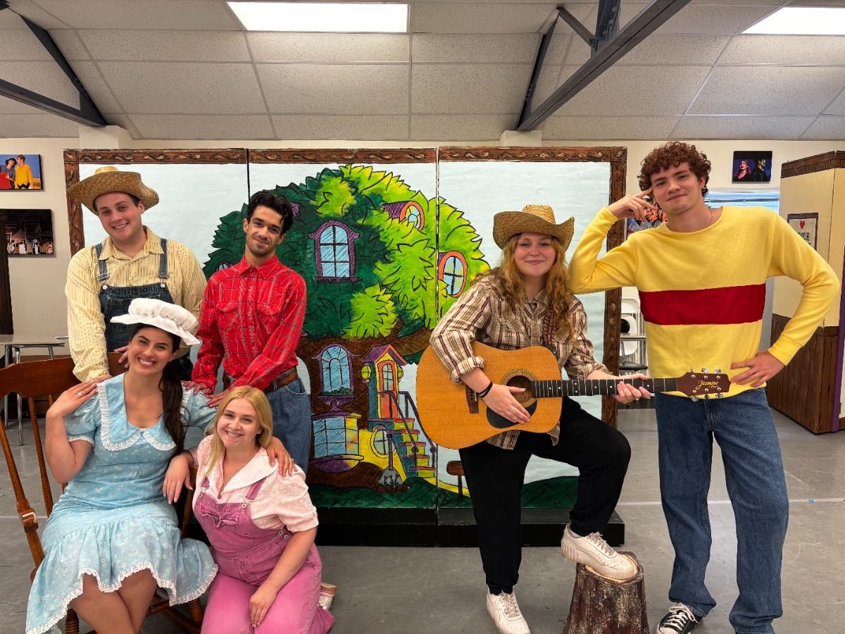 Ocean City families are invited to the Ocean City Music Pier on Tuesday, July 21, when Ocean City Theatre Company will present "The Berenstain Bears" at 10:30 a.m.