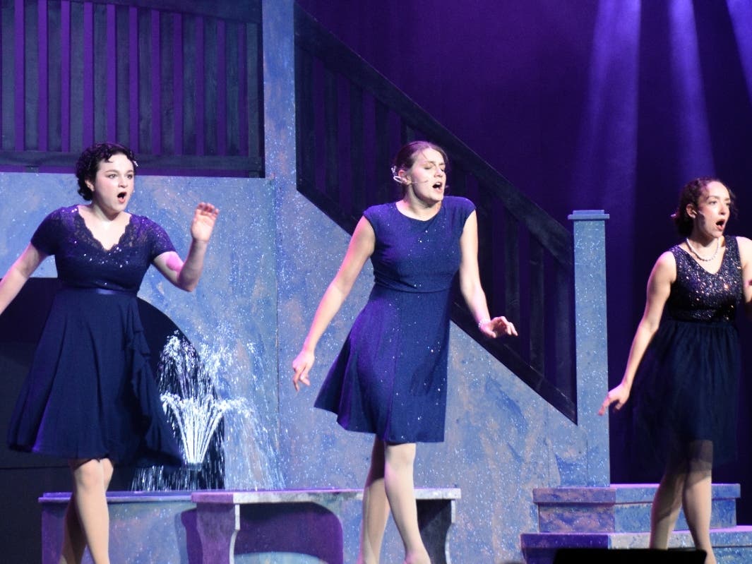 Ocean City Theatre Company will present the final three performances of Rodgers & Hammerstein’s "A Grand Night for Singing" at the Ocean City Music Pier this weekend.