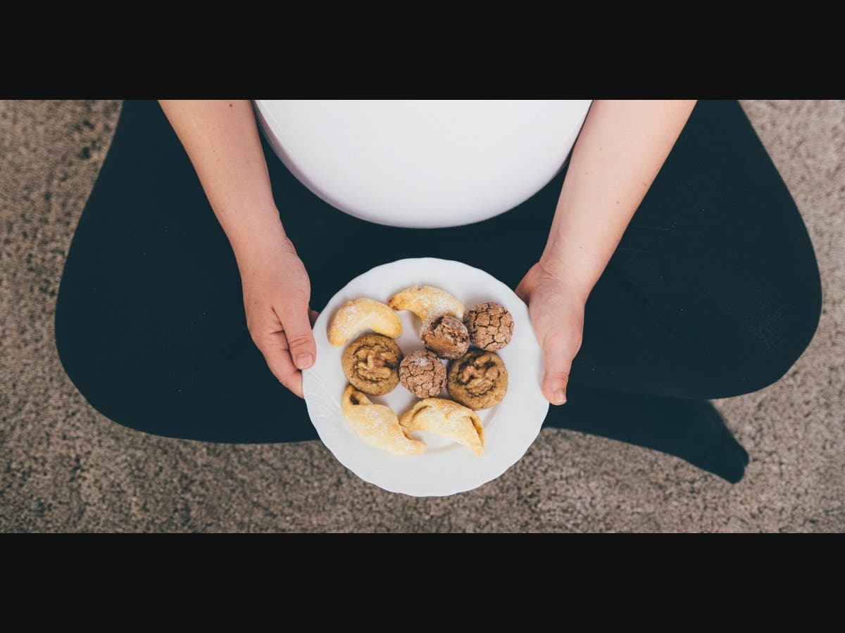 Study provides new insight into the basic neuroscience of how physiological changes during pregnancy can influence the brain circuits that regulate food motivation.