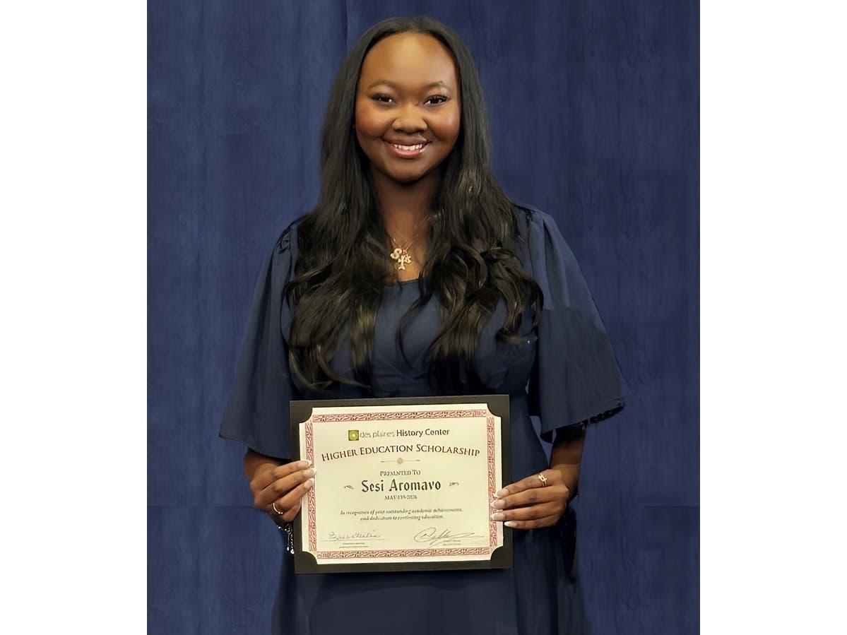 Des Plaines History Center Scholarship Winner Sesi Aromavo at the Maine East HS Senior Honors Night, May 13, 2026.