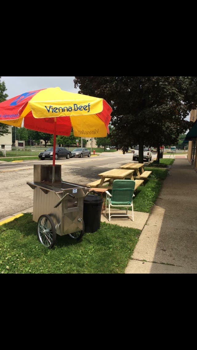 Smokey Joel’s Red Hots