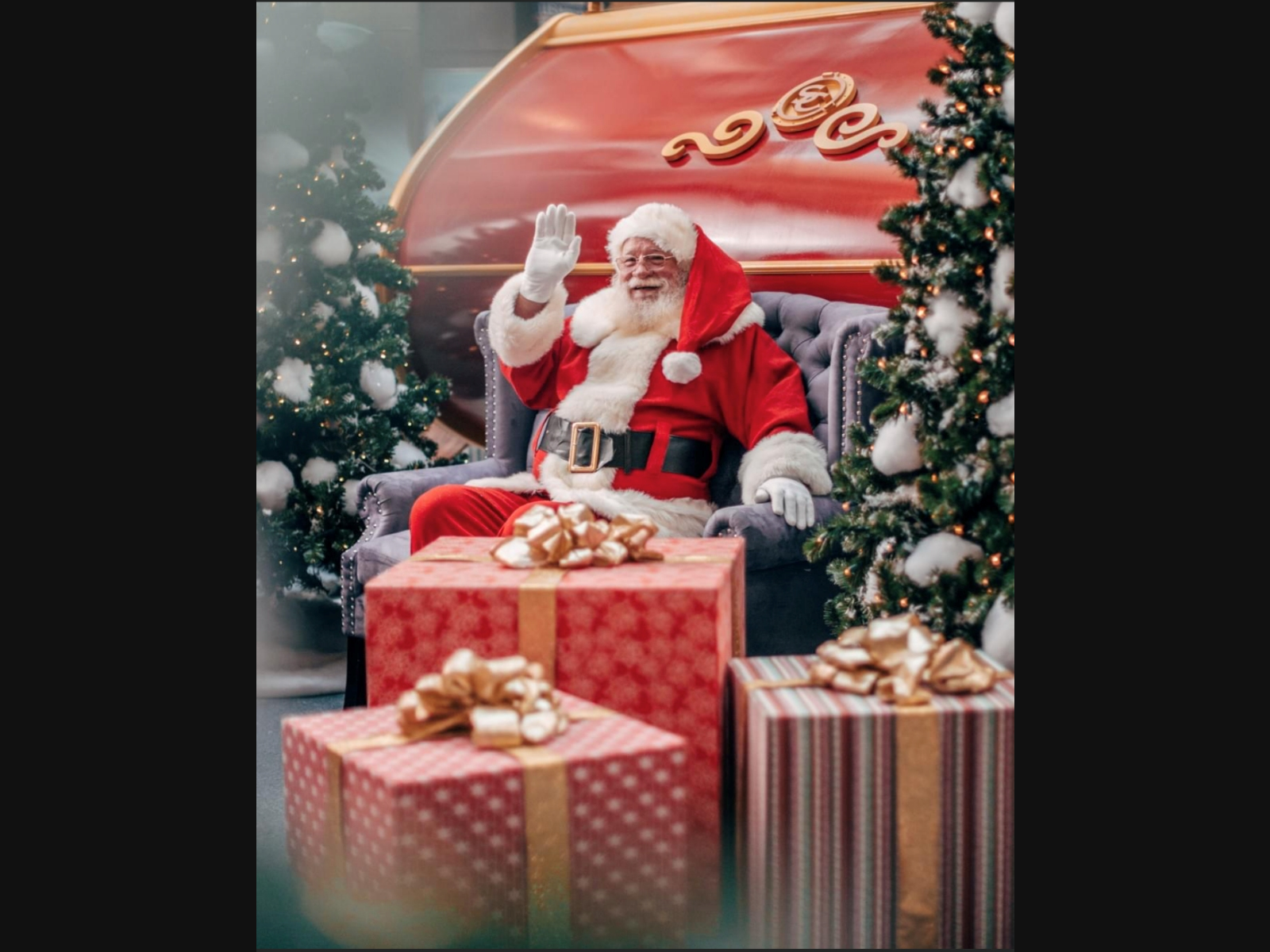 A familiar face this time of year is officially back in business at a popular shopping destination starting Friday.