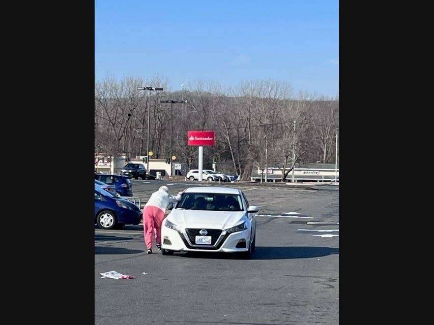https://patch.com/img/cdn20/users/25990360/20230130/023140/styles/patch_image/public/southington-wal-mart-purse-snatching-suspect-car-1-2___30142850620.jpg