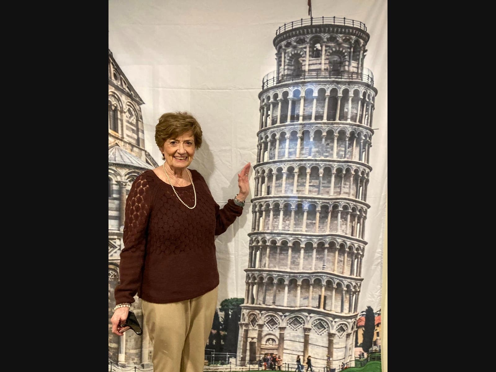 Farmington Assisted Living Residents Travel The World Farmington, CT