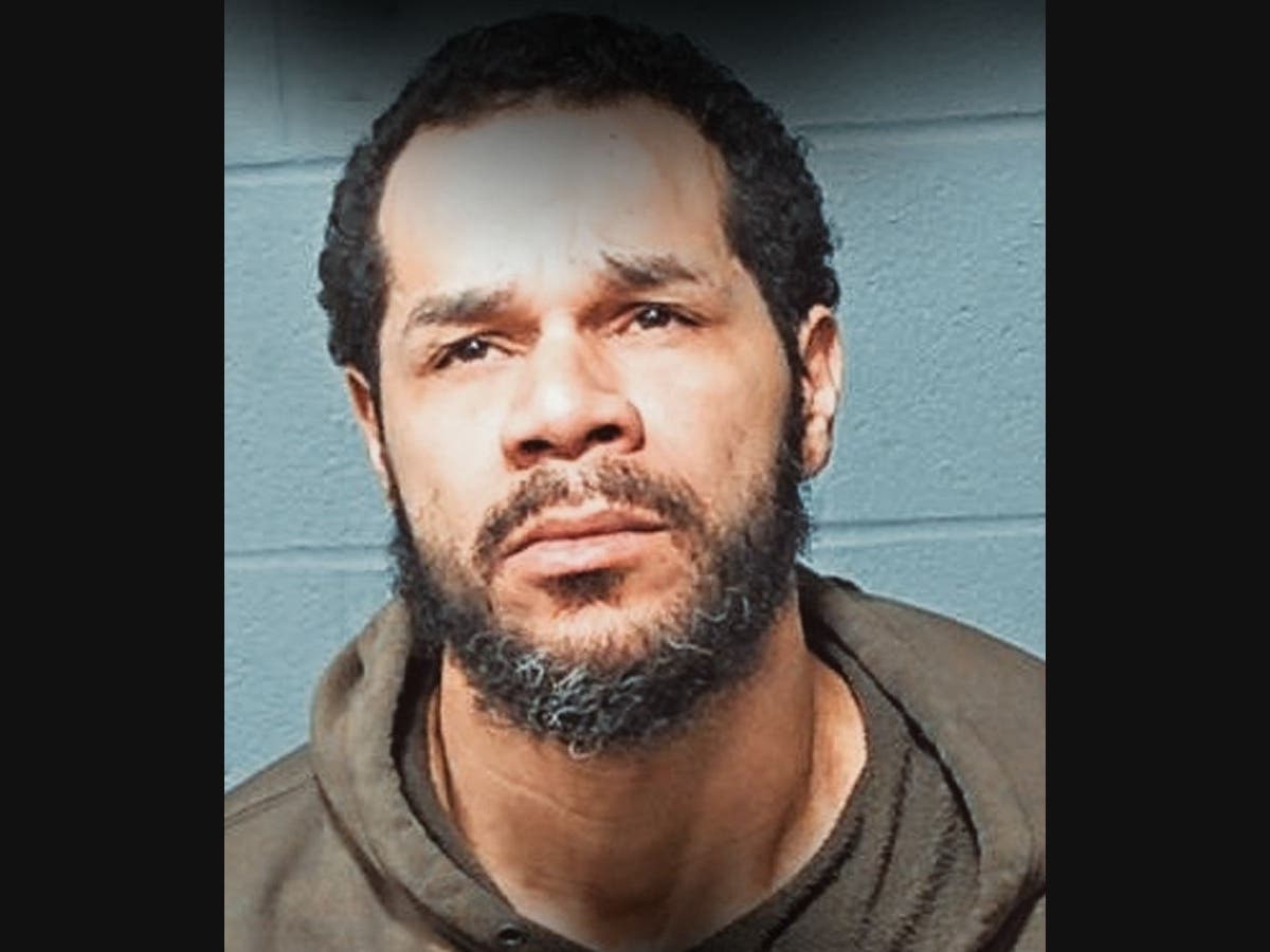 Hartford police said Jonathan Felix, 36, was seen on a video stream breaking into a local discount retailer, resulting in his apprehension on burglary charges last week.