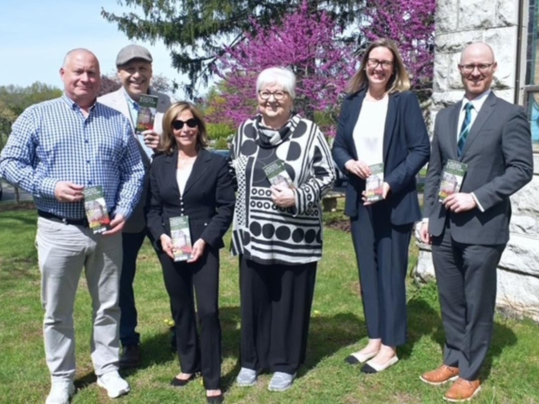 From Left: John Phillips, public works head; Jeff Mainville, of the Noah Webster House & West Hartford Historical Society; Mayor Shari Cantor; Town Historian Mary Donohue; and sponsors Ann Space, CEO, and Matt Manning, COO, from YHB Investment Advisors.