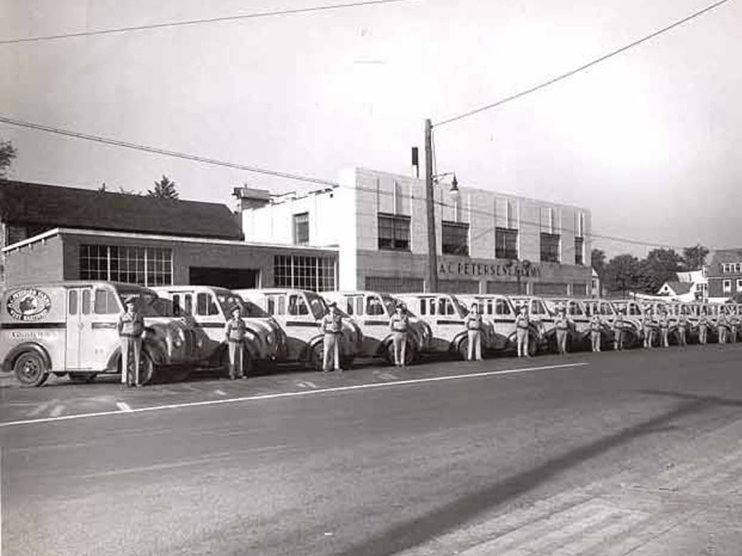 https://patch.com/img/cdn20/users/25990360/20260527/072443/styles/patch_image/public/west-hartford-ac-petersen-milk-trucks-in-front-of-theater-1950___27071956584.jpg