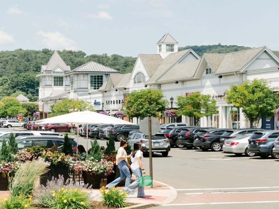 The Shops at Farmington Valley in Canton announced Monday a fourth new restaurant that will open up this year and next. Three are planned to open this year, with the fourth opening in 2027.